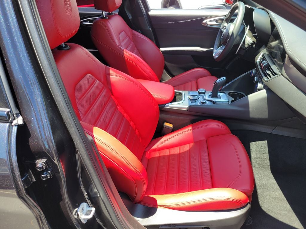 2024 Alfa Romeo Giulia Veloce