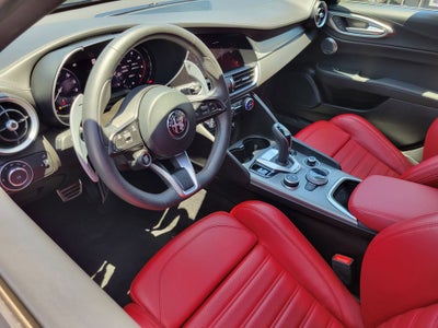 2024 Alfa Romeo Giulia Veloce
