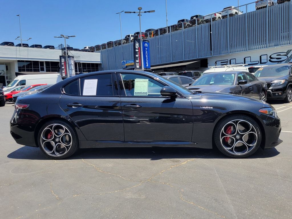 2024 Alfa Romeo Giulia Veloce