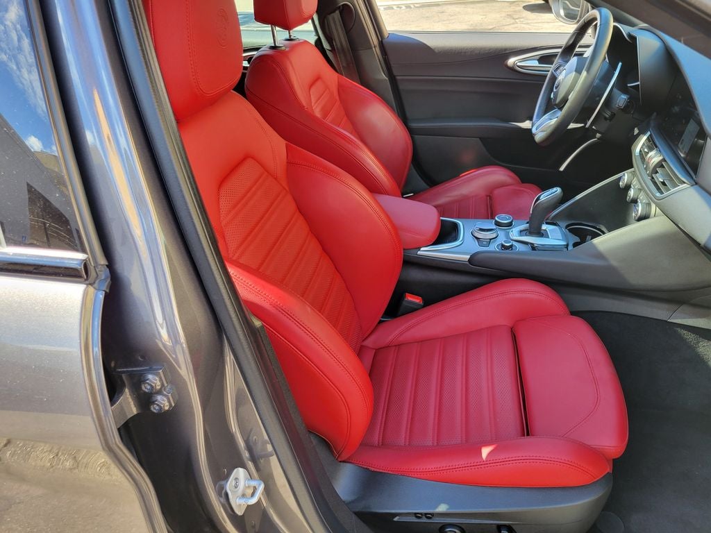 2023 Alfa Romeo Giulia Veloce