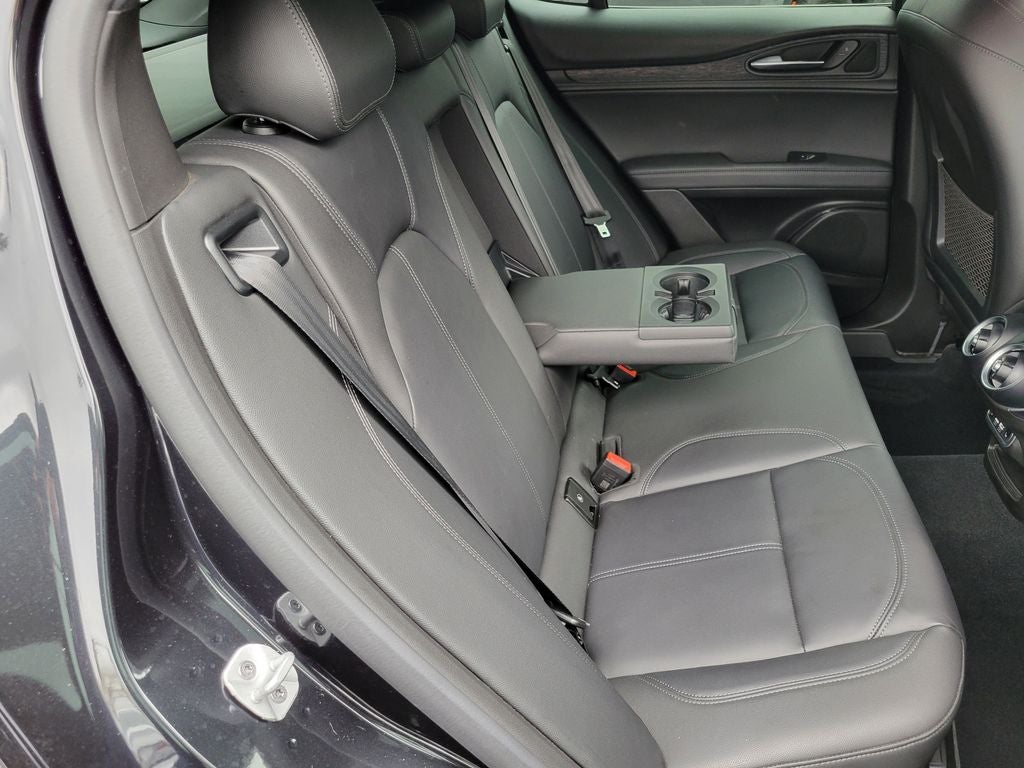 2024 Alfa Romeo Stelvio Sprint