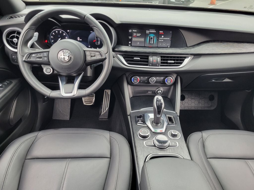 2024 Alfa Romeo Stelvio Sprint