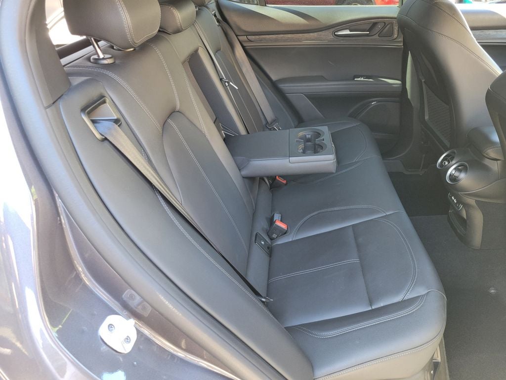 2024 Alfa Romeo Stelvio Sprint