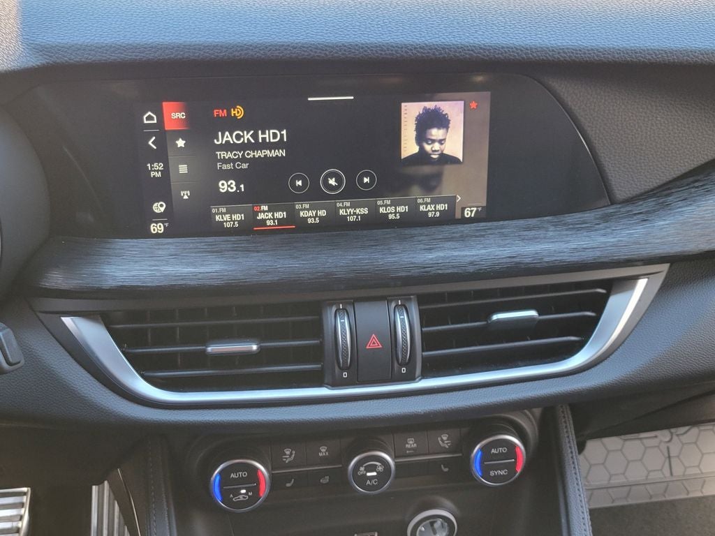 2024 Alfa Romeo Stelvio Sprint