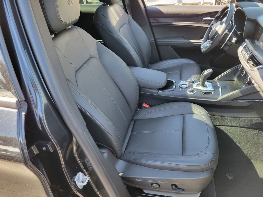 2024 Alfa Romeo Stelvio Sprint