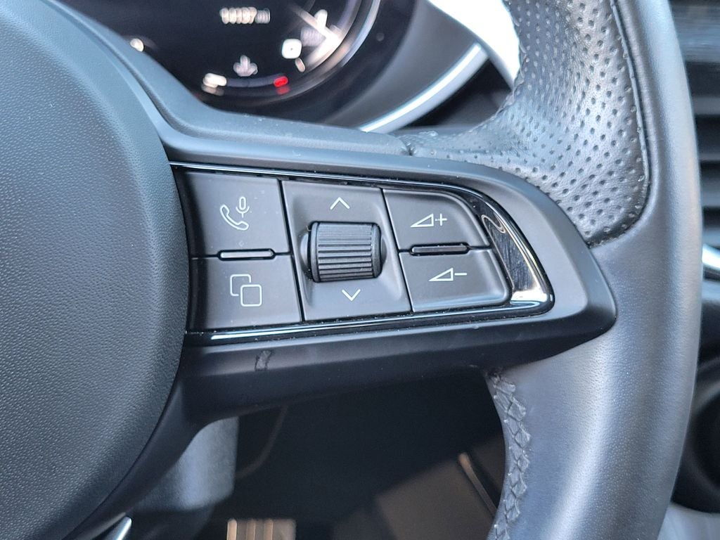 2024 Alfa Romeo Stelvio Sprint