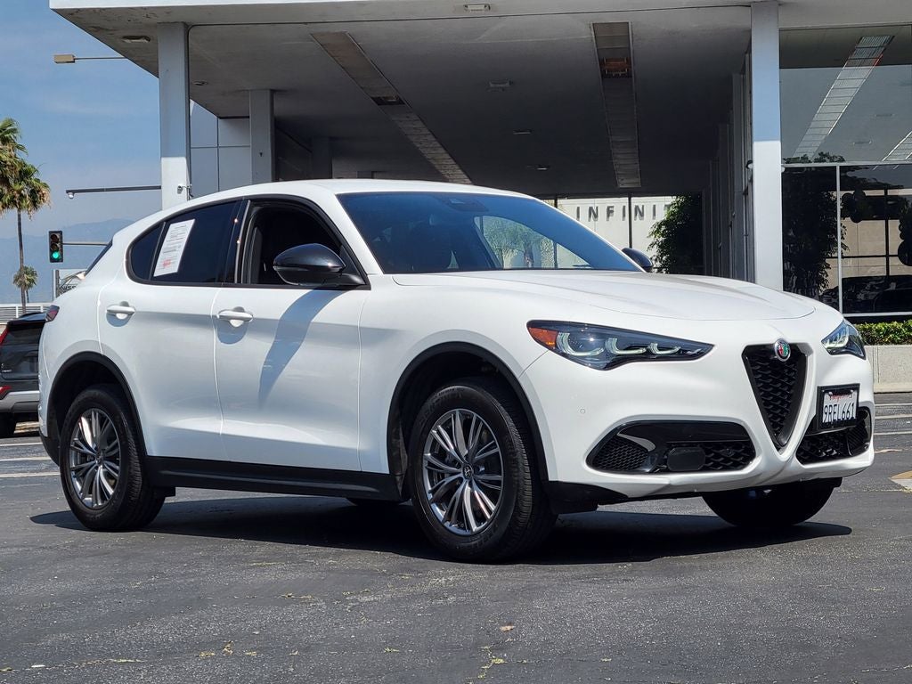 2024 Alfa Romeo Stelvio Sprint