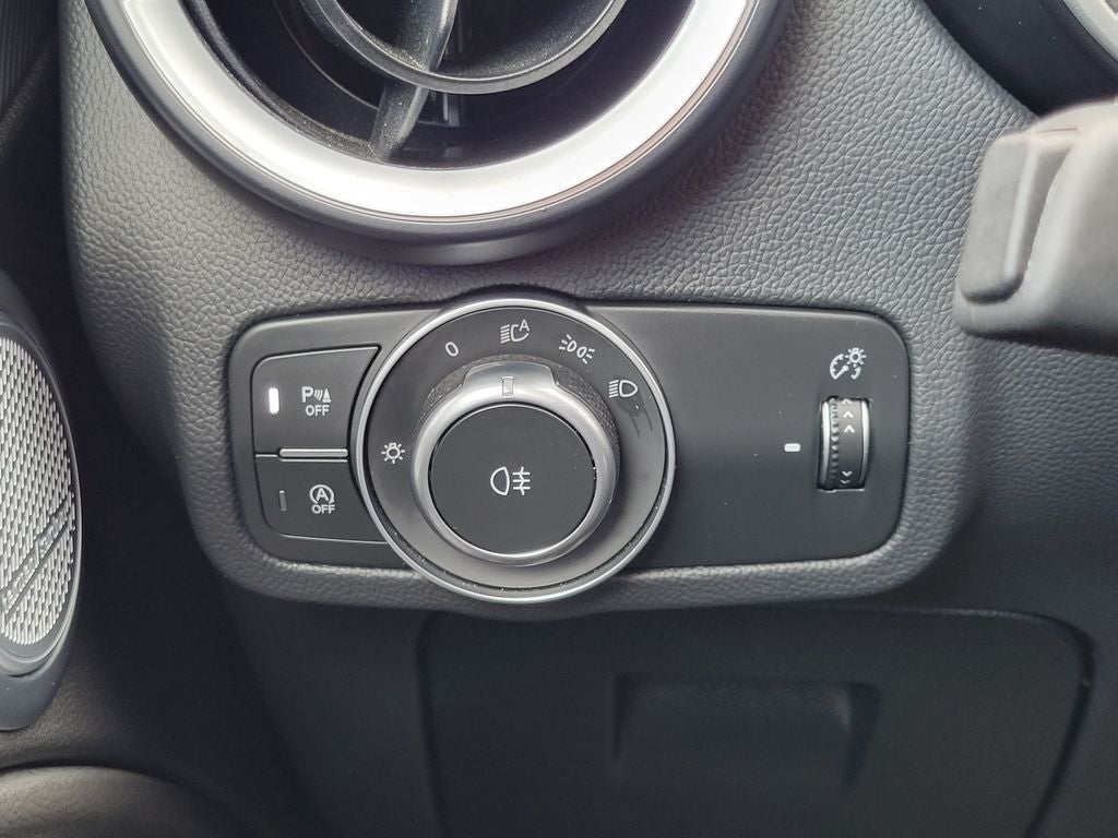 2023 Alfa Romeo Stelvio Veloce