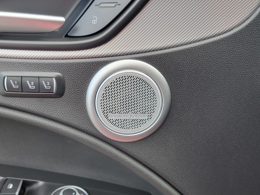 2023 Alfa Romeo Stelvio Veloce