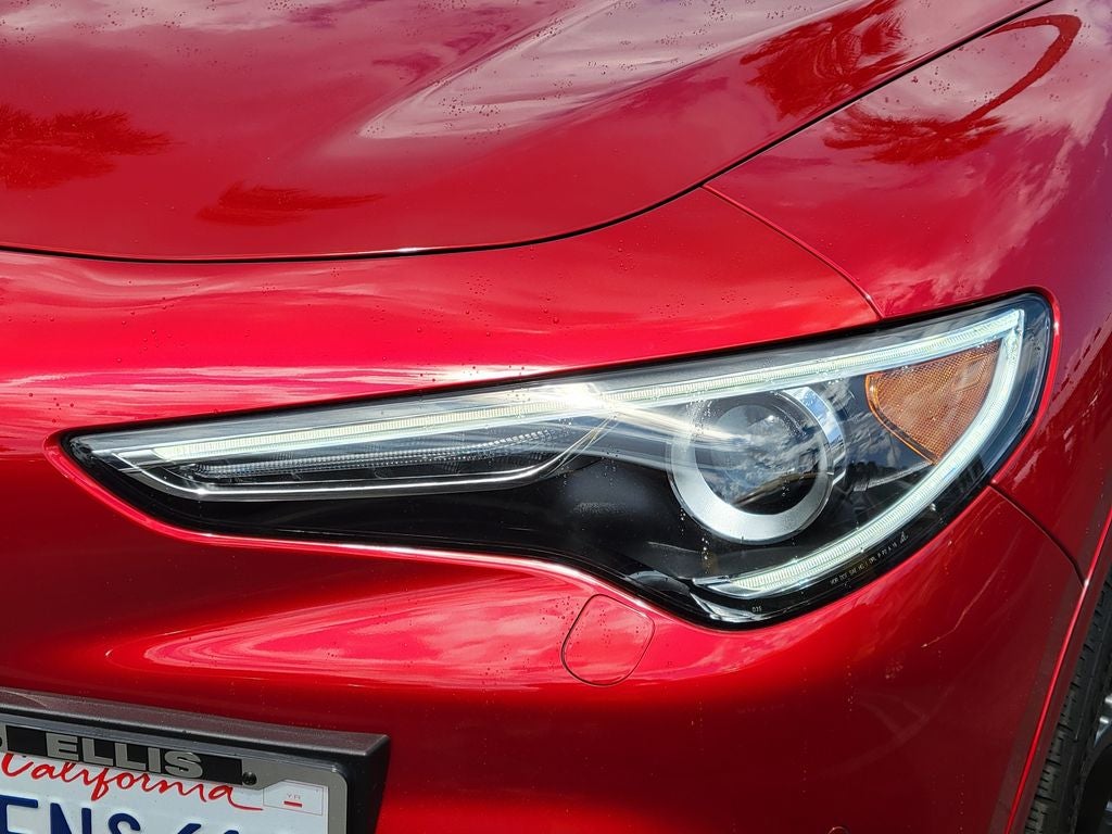 2023 Alfa Romeo Stelvio Veloce
