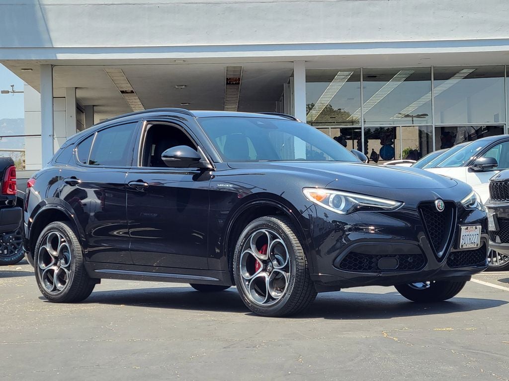 2023 Alfa Romeo Stelvio Veloce