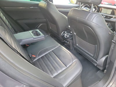 2022 Alfa Romeo Stelvio Quadrifoglio