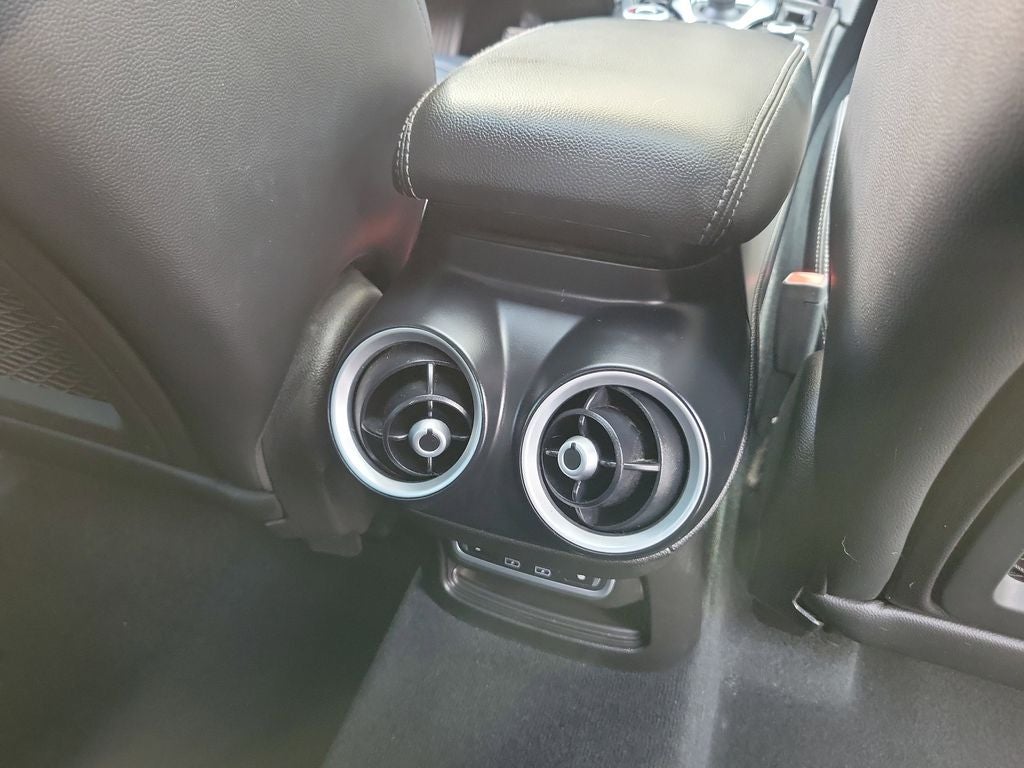 2022 Alfa Romeo Stelvio Quadrifoglio