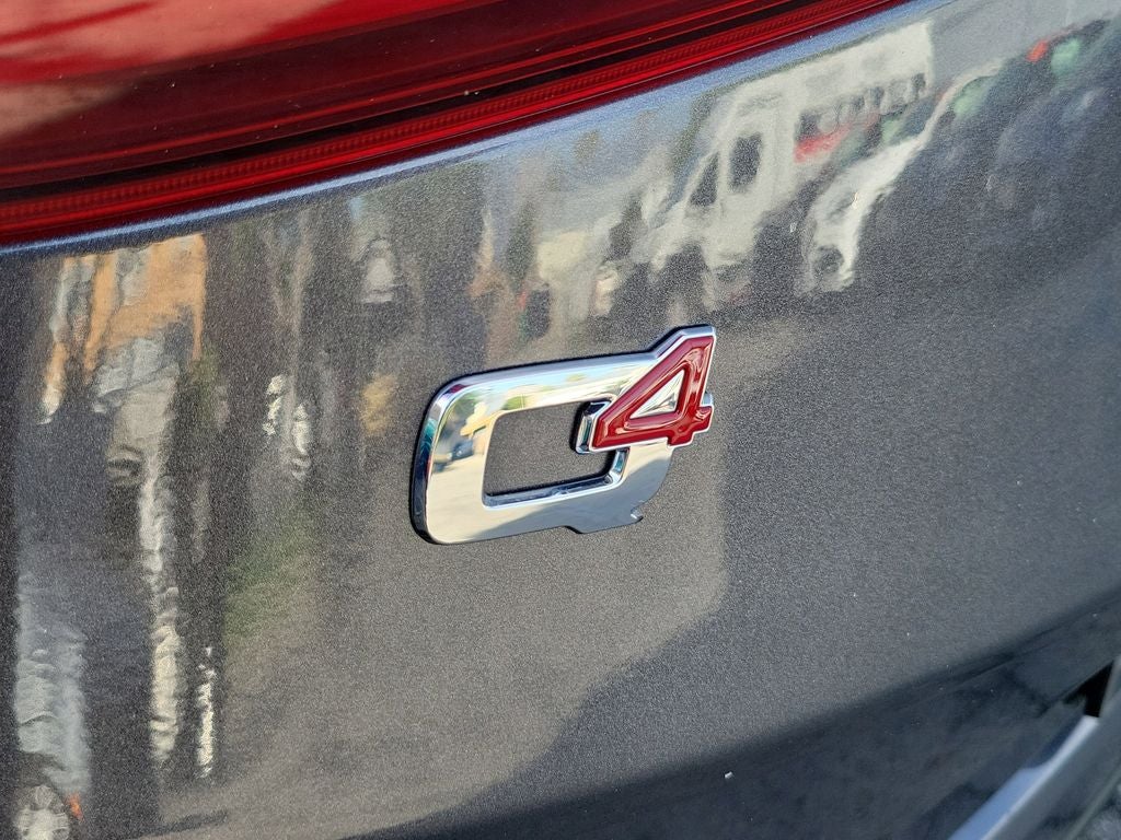 2022 Alfa Romeo Stelvio Quadrifoglio