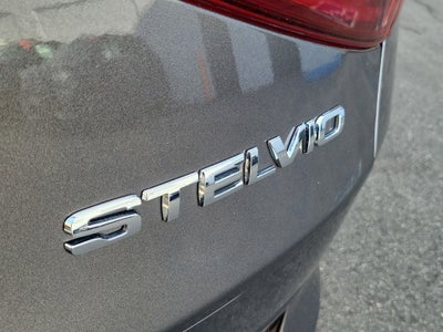 2022 Alfa Romeo Stelvio Quadrifoglio