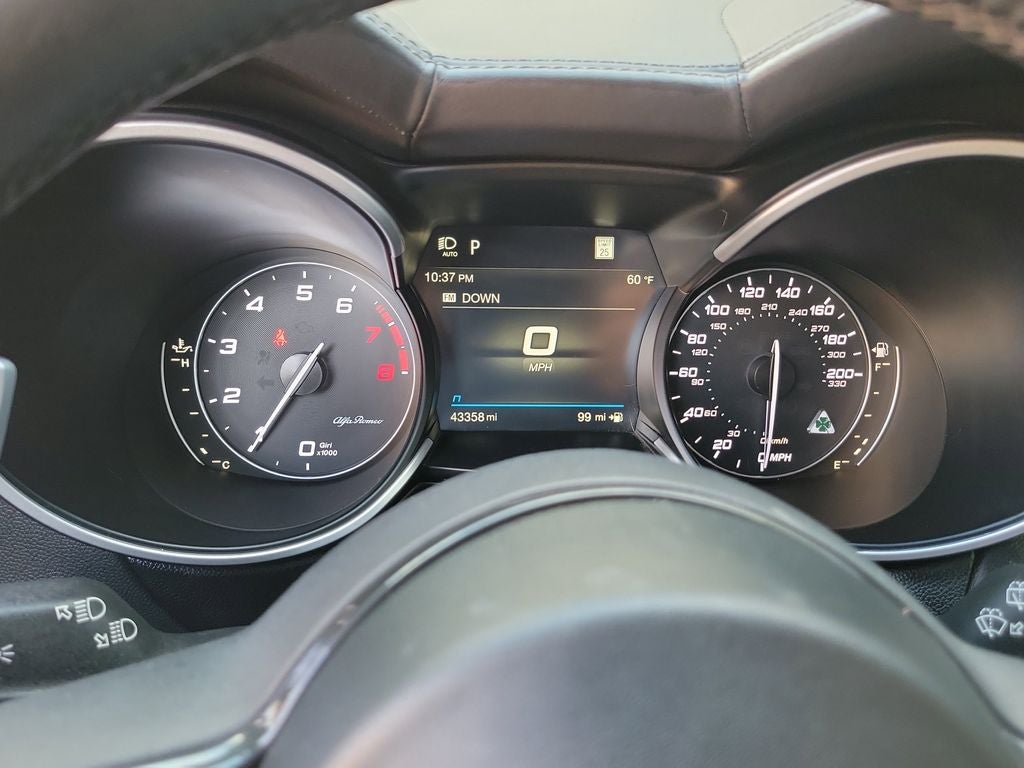 2022 Alfa Romeo Stelvio Quadrifoglio