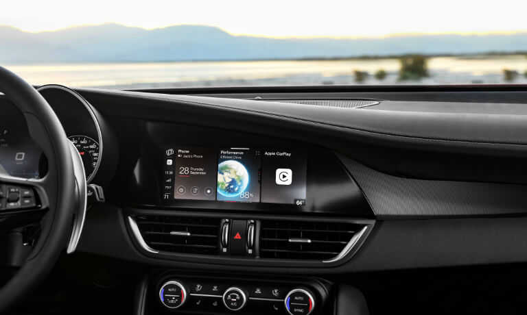2023 Alfa Romeo Giulia interior infotainment