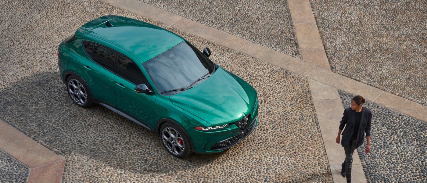 2025 Alfa Romeo Tonale Exterior Overhead