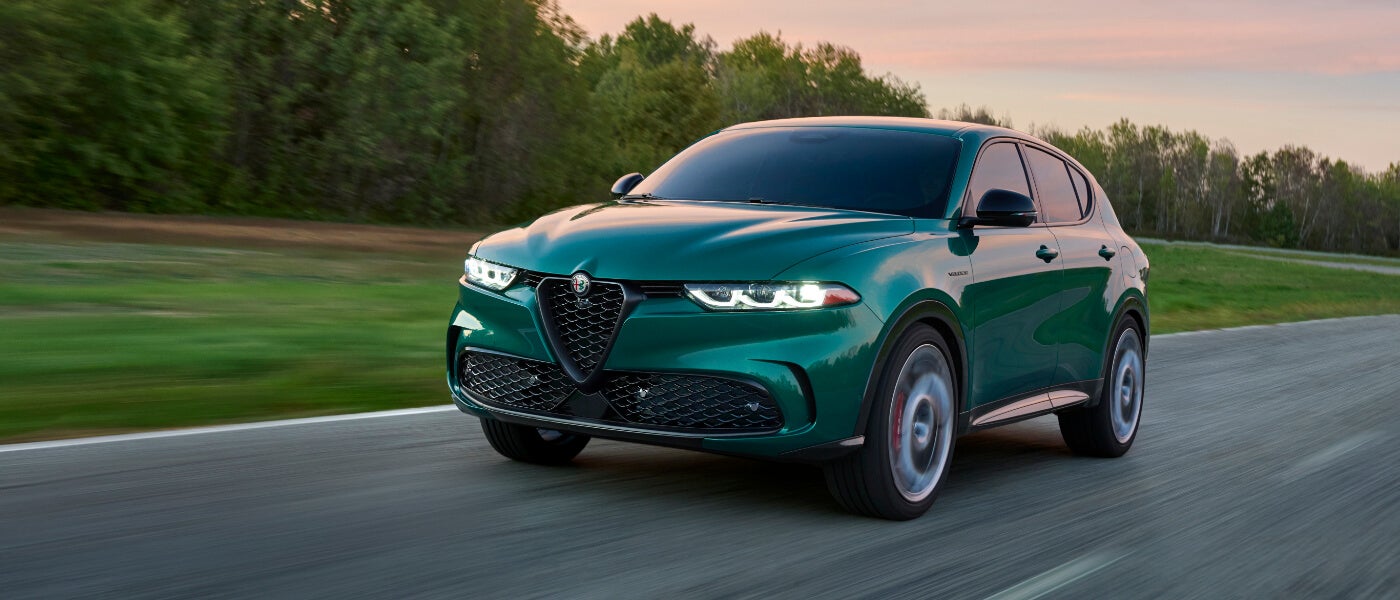 2025 Alfa Romeo Tonale Exterior Scenic Highway